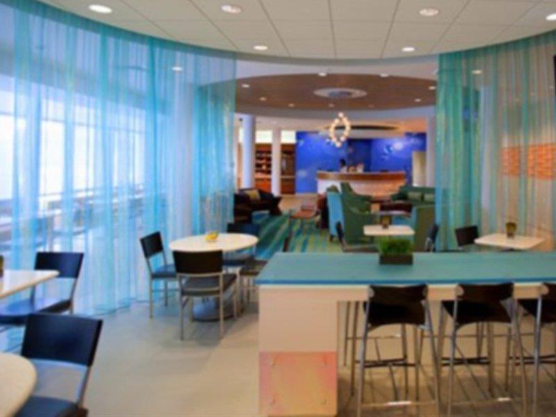 Springhill Suites Tampa North/Tampa Palms Экстерьер фото