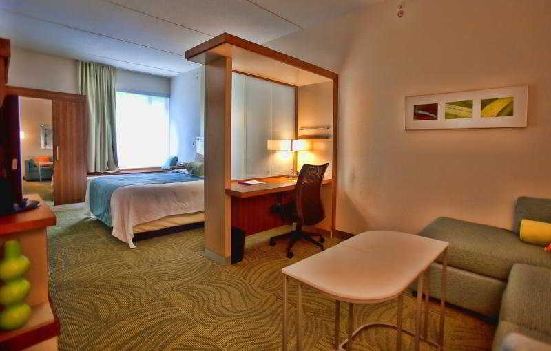 Springhill Suites Tampa North/Tampa Palms Экстерьер фото
