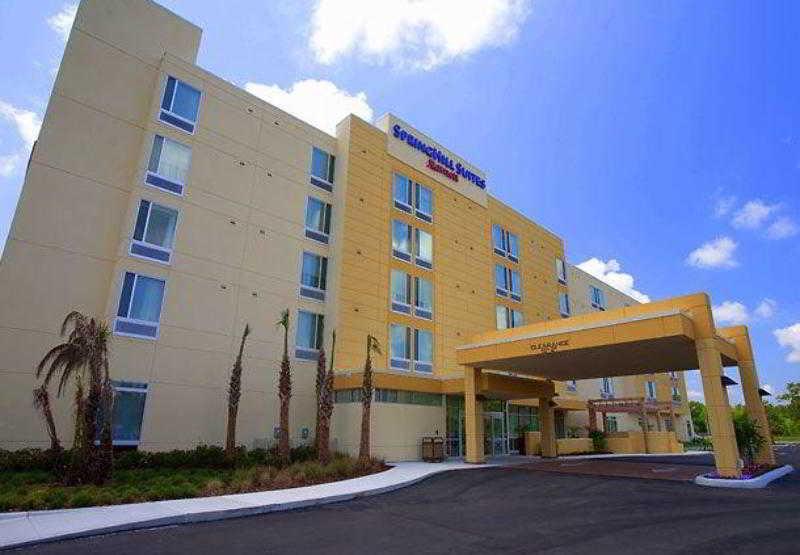 Springhill Suites Tampa North/Tampa Palms Экстерьер фото